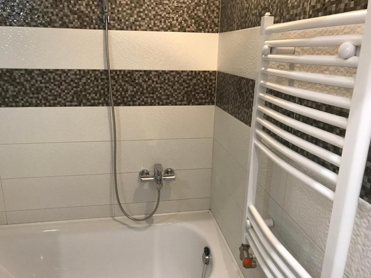 Mora Apartman 2 Kiskunfélegyháza Exteriér fotografie