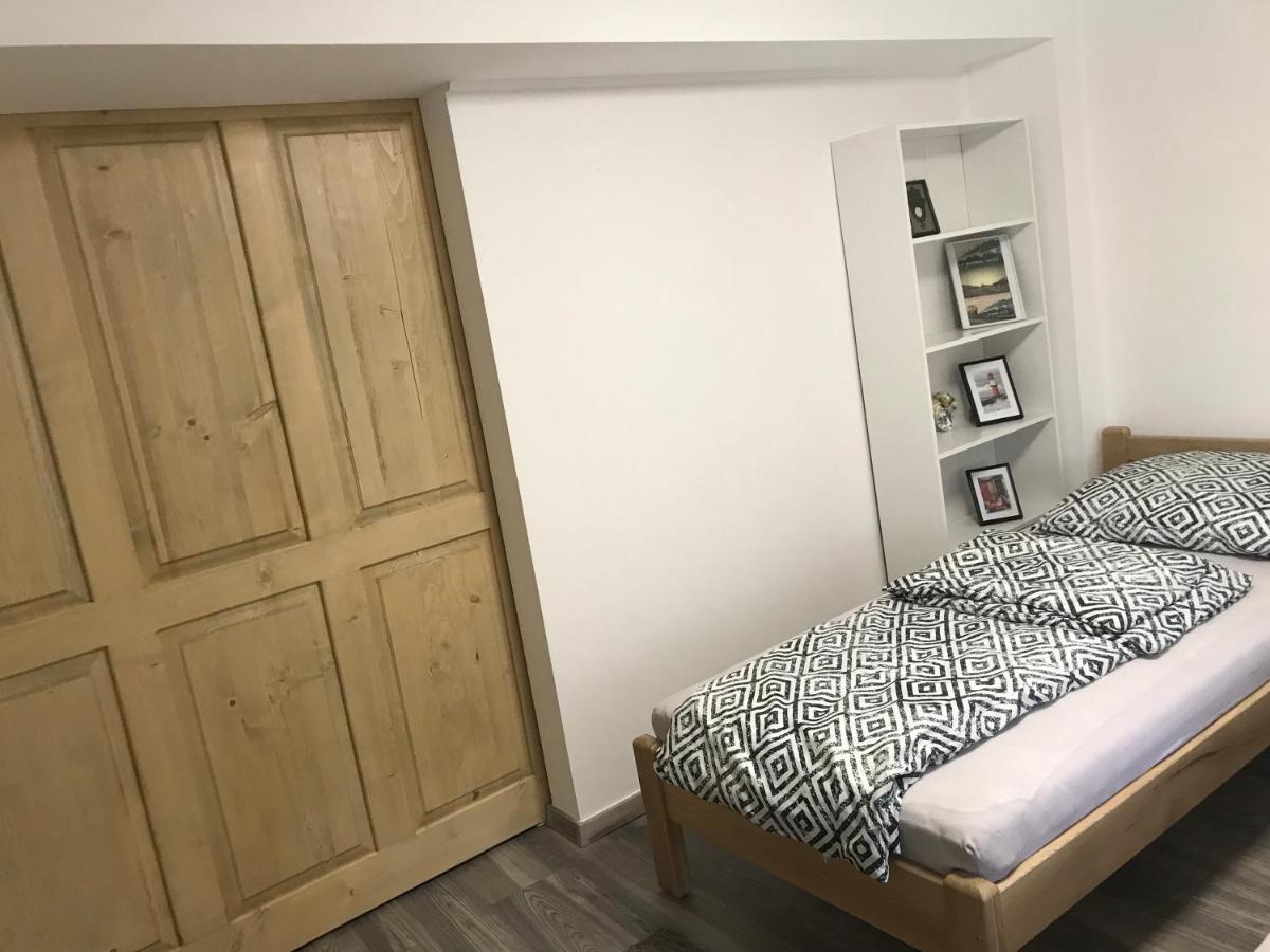 Mora Apartman 2 Kiskunfélegyháza Exteriér fotografie